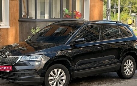 Skoda Karoq I, 2021 год, 1 675 000 рублей, 2 фотография