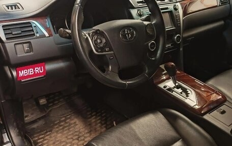 Toyota Camry, 2012 год, 2 000 000 рублей, 3 фотография
