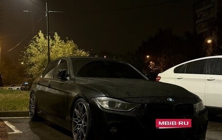 BMW 3 серия, 2012 год, 2 200 000 рублей, 28 фотография