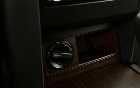 Toyota Land Cruiser Prado 150 рестайлинг 2, 2013 год, 2 990 000 рублей, 19 фотография