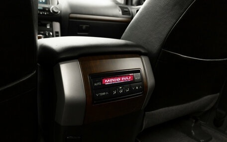 Toyota Land Cruiser Prado 150 рестайлинг 2, 2013 год, 2 990 000 рублей, 14 фотография