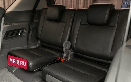 Toyota Land Cruiser Prado 150 рестайлинг 2, 2013 год, 2 990 000 рублей, 13 фотография