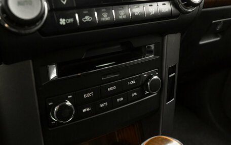 Toyota Land Cruiser Prado 150 рестайлинг 2, 2013 год, 2 990 000 рублей, 20 фотография