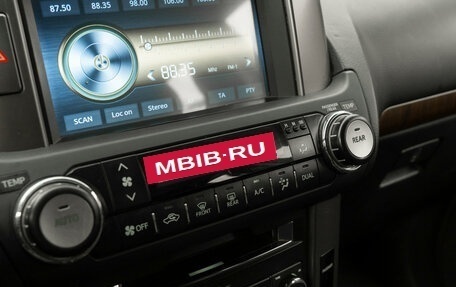 Toyota Land Cruiser Prado 150 рестайлинг 2, 2013 год, 2 990 000 рублей, 21 фотография