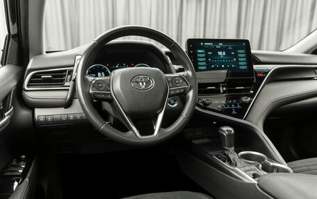 Toyota Camry, 2023 год, 3 349 000 рублей, 7 фотография
