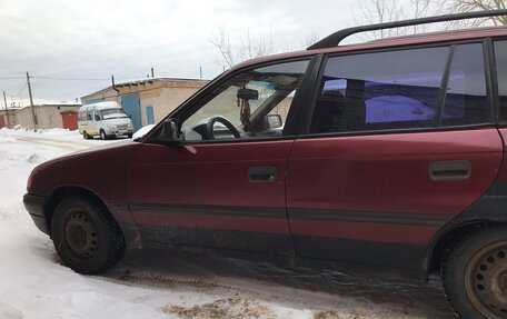 Opel Astra F, 1992 год, 30 000 рублей, 7 фотография