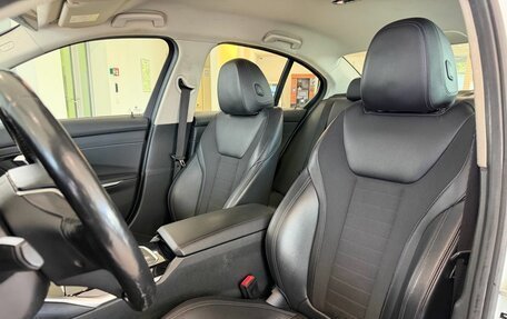 BMW 3 серия, 2021 год, 2 390 000 рублей, 17 фотография