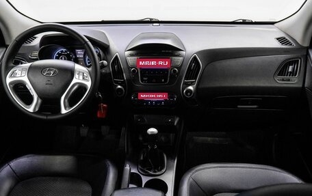 Hyundai ix35 I рестайлинг, 2011 год, 1 249 000 рублей, 17 фотография