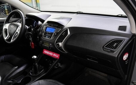 Hyundai ix35 I рестайлинг, 2011 год, 1 249 000 рублей, 15 фотография