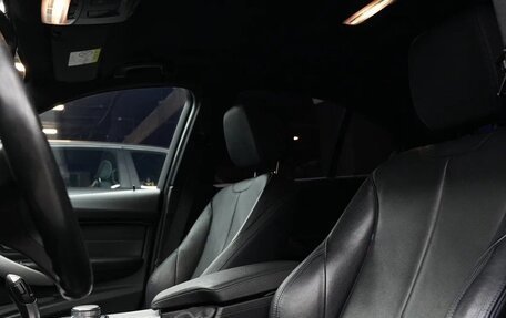 BMW 3 серия, 2018 год, 2 995 000 рублей, 17 фотография