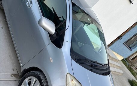 Toyota Vitz, 2005 год, 489 000 рублей, 4 фотография