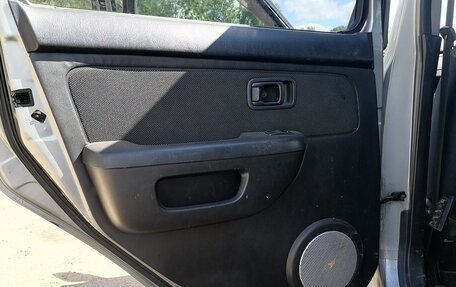 Nissan Cube II, 2000 год, 80 000 рублей, 7 фотография