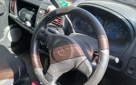 Nissan Cube II, 2000 год, 80 000 рублей, 5 фотография