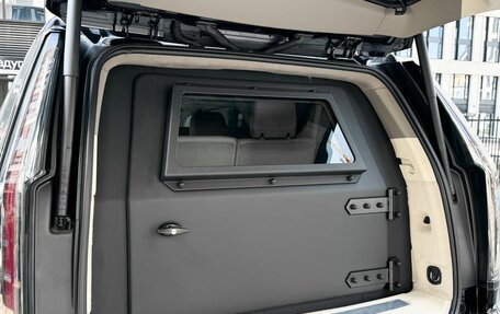 Cadillac Escalade V, 2025 год, 39 990 000 рублей, 2 фотография