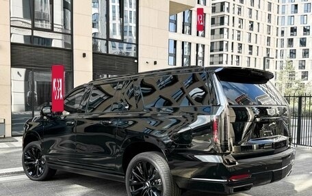 Cadillac Escalade V, 2025 год, 39 990 000 рублей, 3 фотография