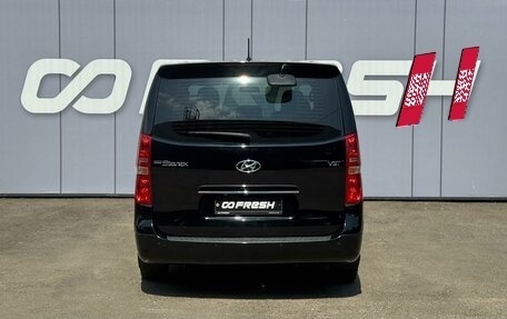 Hyundai Grand Starex Grand Starex I рестайлинг 2, 2020 год, 3 449 000 рублей, 4 фотография
