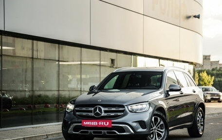 Mercedes-Benz GLC, 2022 год, 4 989 000 рублей, 2 фотография