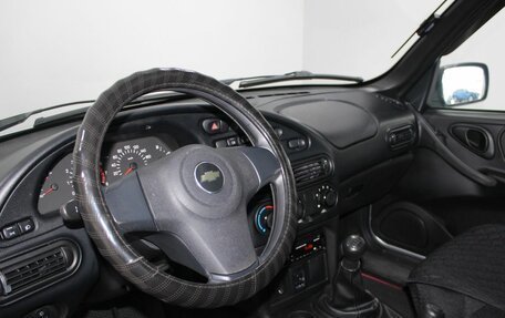 Chevrolet Niva I рестайлинг, 2017 год, 749 900 рублей, 9 фотография