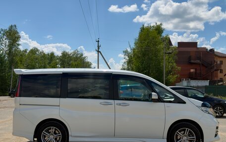 Honda Stepwgn IV, 2015 год, 1 820 000 рублей, 7 фотография