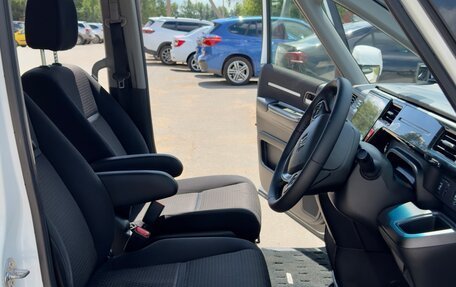Honda Stepwgn IV, 2015 год, 1 820 000 рублей, 17 фотография
