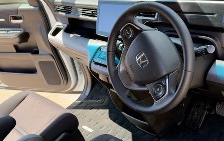 Honda Stepwgn IV, 2015 год, 1 820 000 рублей, 15 фотография