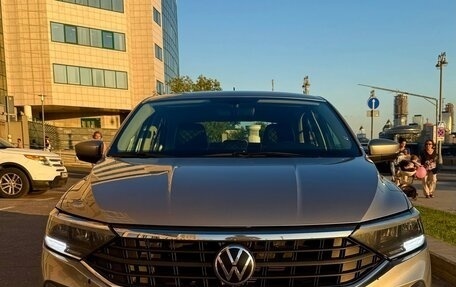 Volkswagen Polo VI (EU Market), 2020 год, 1 500 000 рублей, 2 фотография