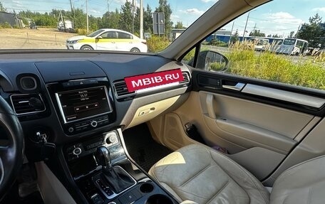 Volkswagen Touareg III, 2011 год, 1 750 000 рублей, 9 фотография