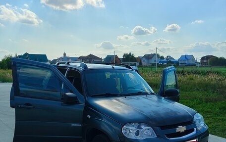 Chevrolet Niva I рестайлинг, 2013 год, 690 000 рублей, 8 фотография