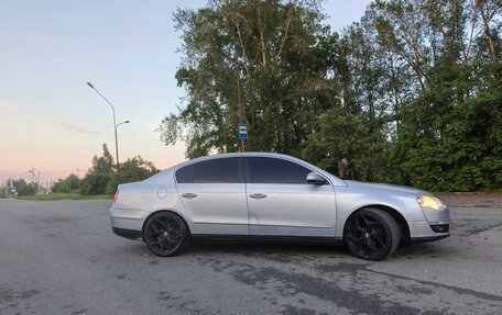 Volkswagen Passat B6, 2006 год, 650 000 рублей, 4 фотография