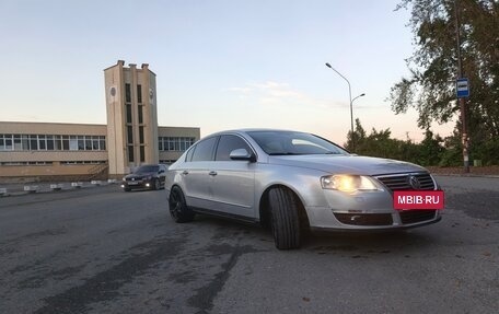 Volkswagen Passat B6, 2006 год, 650 000 рублей, 3 фотография