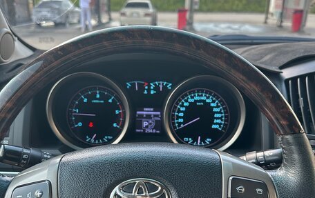 Toyota Land Cruiser 200, 2008 год, 2 800 000 рублей, 12 фотография