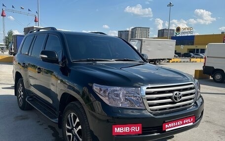 Toyota Land Cruiser 200, 2008 год, 2 800 000 рублей, 4 фотография