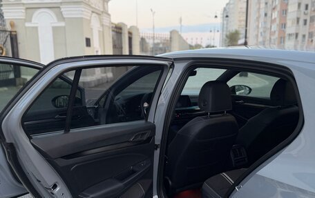 Volkswagen Golf VIII, 2021 год, 2 500 000 рублей, 6 фотография