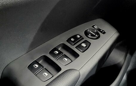 Hyundai Solaris II рестайлинг, 2021 год, 1 620 000 рублей, 10 фотография