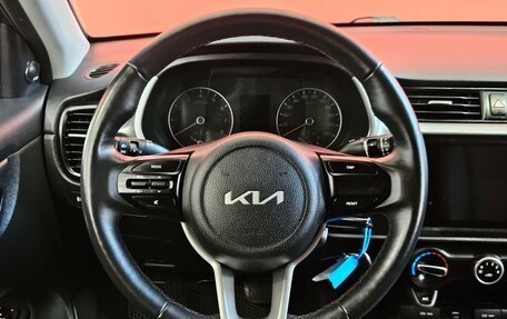 KIA Rio IV, 2021 год, 1 599 000 рублей, 12 фотография