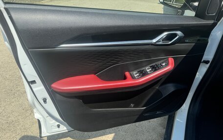 Geely Coolray I, 2024 год, 1 630 000 рублей, 9 фотография