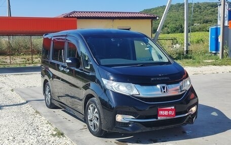 Honda Stepwgn IV, 2017 год, 2 050 000 рублей, 1 фотография