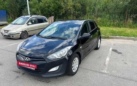Hyundai i30 II рестайлинг, 2013 год, 850 000 рублей, 2 фотография
