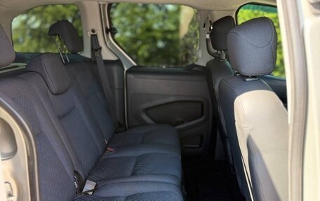 Peugeot Partner II рестайлинг 2, 2009 год, 650 000 рублей, 16 фотография