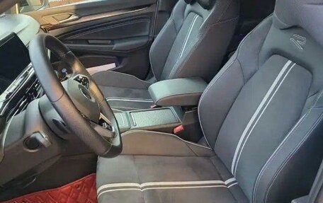 Volkswagen Golf VIII, 2022 год, 2 165 000 рублей, 7 фотография