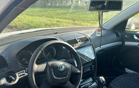 Skoda Octavia, 2012 год, 800 000 рублей, 5 фотография