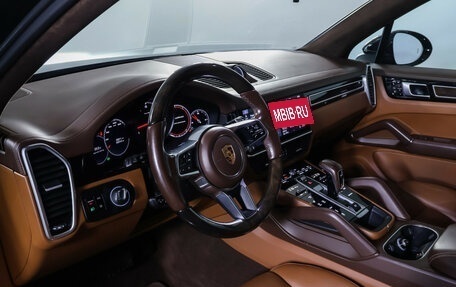 Porsche Cayenne III, 2018 год, 6 199 000 рублей, 16 фотография