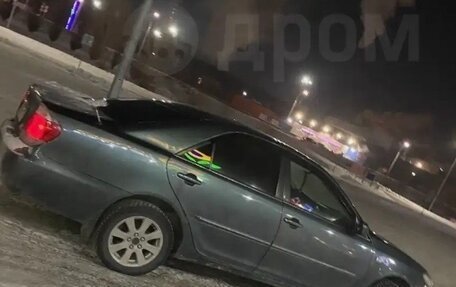 Toyota Camry V40, 2005 год, 600 000 рублей, 3 фотография