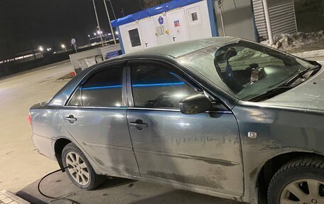 Toyota Camry V40, 2005 год, 600 000 рублей, 2 фотография