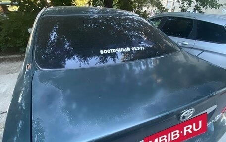 Toyota Camry V40, 2005 год, 600 000 рублей, 10 фотография