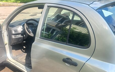 Nissan Micra III, 2005 год, 370 000 рублей, 5 фотография