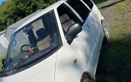 Nissan Serena I, 1993 год, 105 000 рублей, 4 фотография