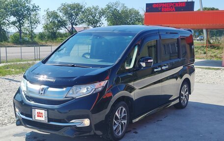 Honda Stepwgn IV, 2017 год, 2 050 000 рублей, 7 фотография