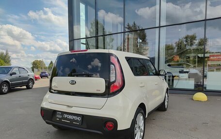 KIA Soul II рестайлинг, 2018 год, 1 680 000 рублей, 6 фотография