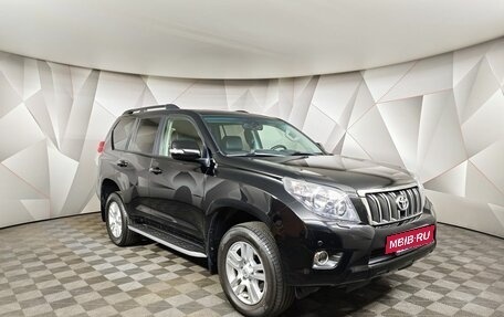Toyota Land Cruiser Prado 150 рестайлинг 2, 2013 год, 3 535 488 рублей, 3 фотография
